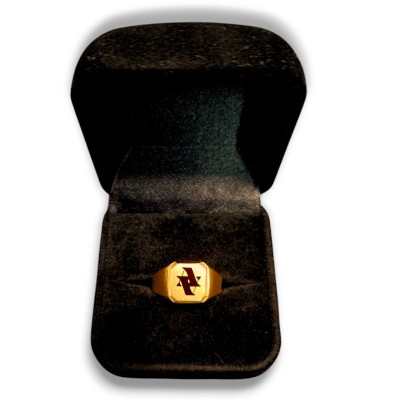 Anillo Cuadrado Gold Logo Adrian Alley Limited Edition
